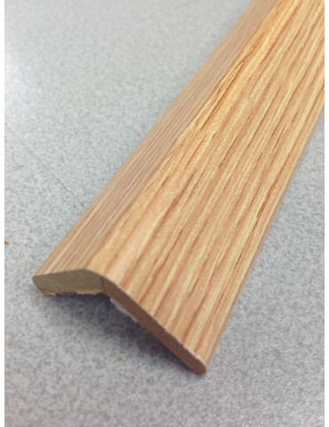 CANTONERA ME.ADH 30X30 ROBLE-R